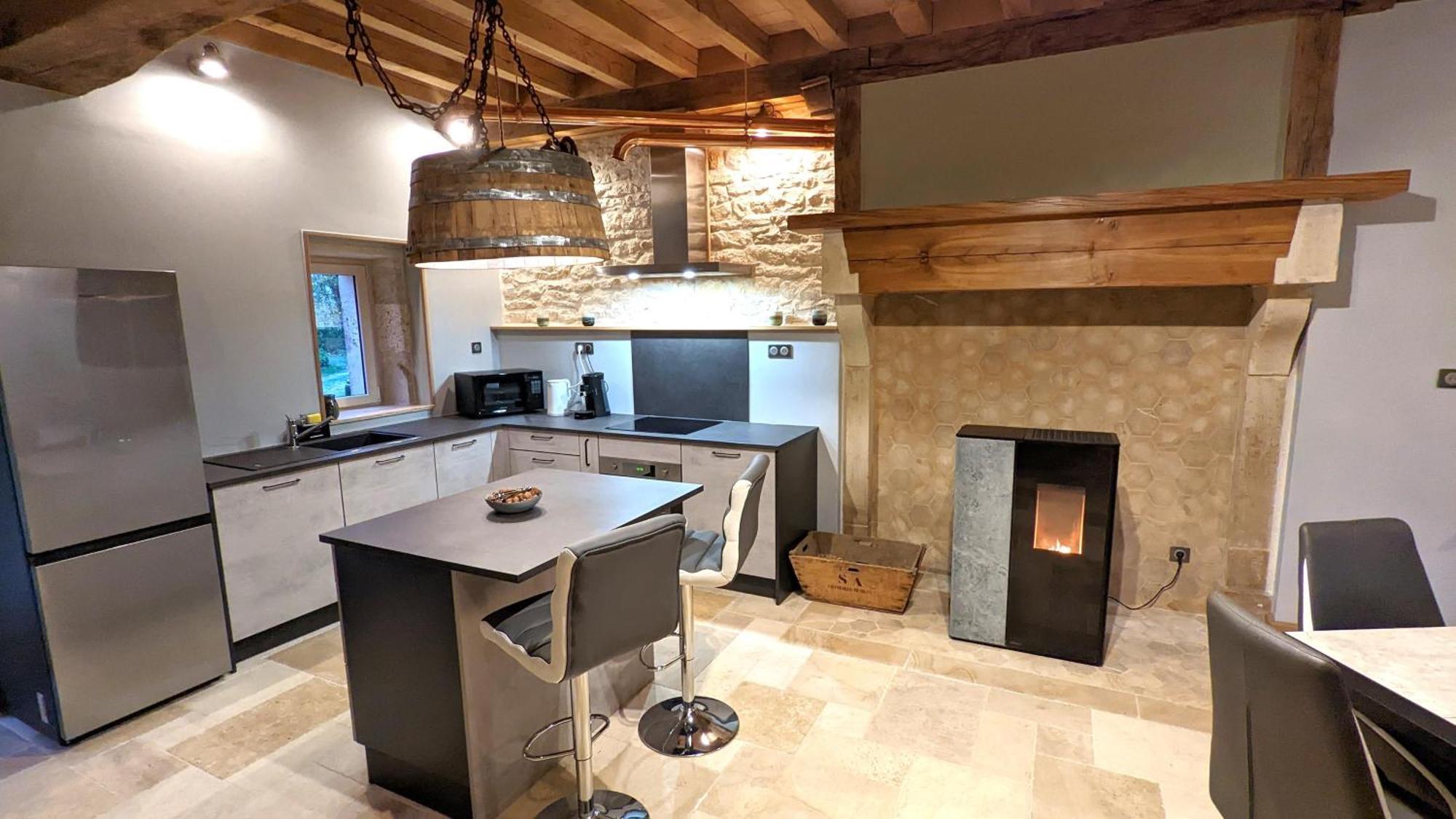 La Ferme Du Chateau Beire-le-Châtel Екстериор снимка